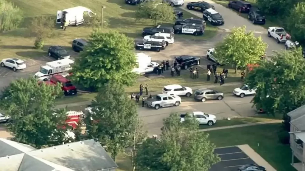 Woman shot dead in Morris, Illinois