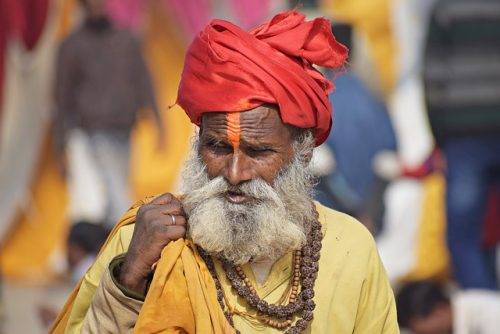 Hinduism, inequality growing in India, a man in a turban 